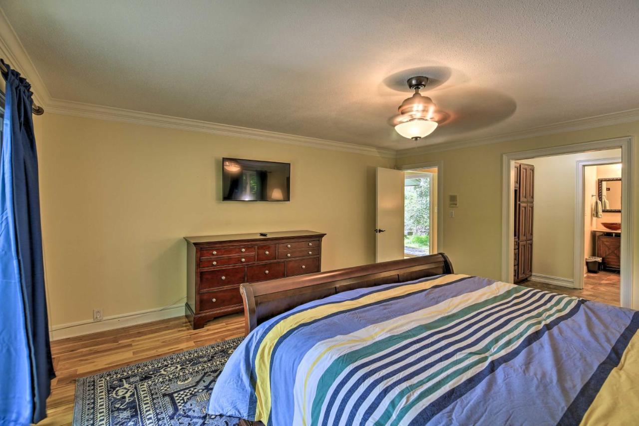 Inviting Family Abode With Dock On Norris Lake! Caryville Eksteriør billede
